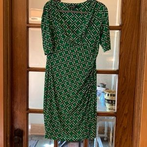 Gorgeous size 8 stretchy Ralph Lauren dress